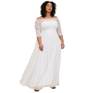 NWT Torrid White Off Shoulder Lace Wedding Dress Size 26